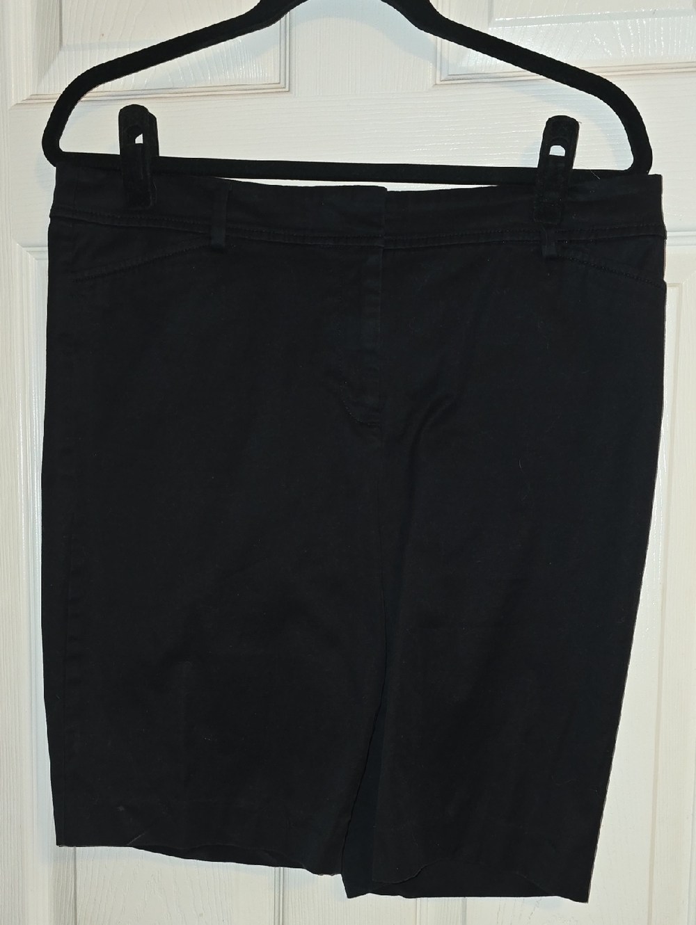 NWOT‎ Talbots Black Bermuda Shorts - Clean Straight Silhouette